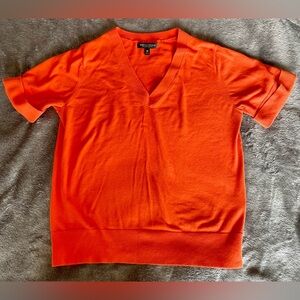 Banana republic short sleeve orange shirt size M women in stretch cotton fabric